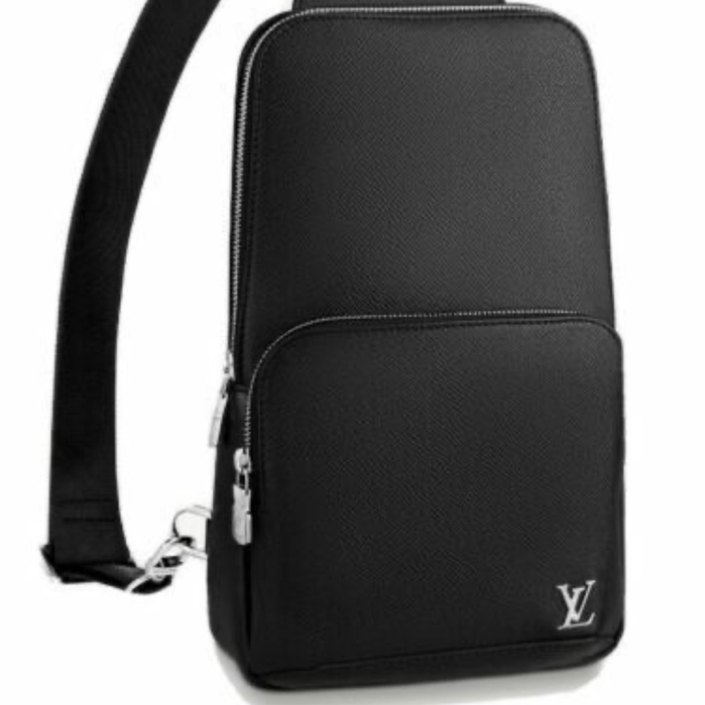 Louis Vuitton’s Avenue Taiga Sling Bag